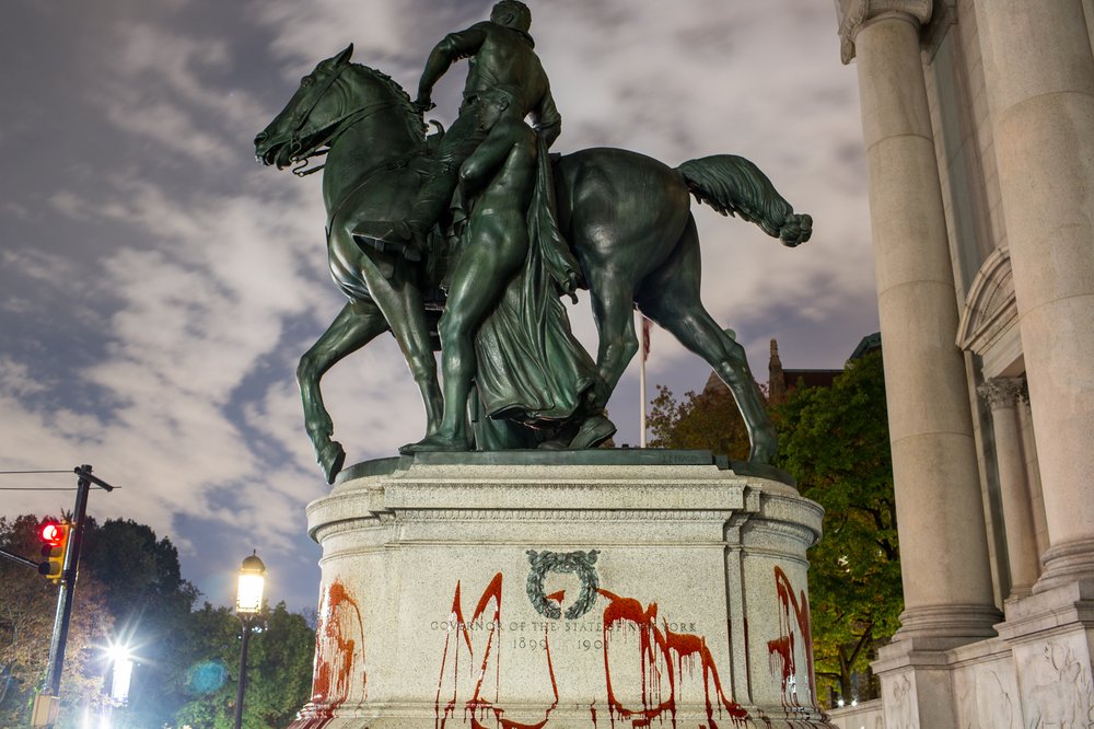 b3225ab33102617rooseveltpaintstatue-2-jpg.jpeg