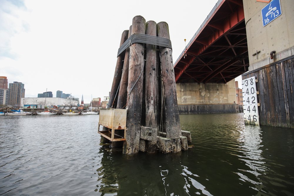 b6a36911a20180411-img_9499-jpg.jpeg Just west of the Pulaski Bridge near the mouth of the East River. </br>