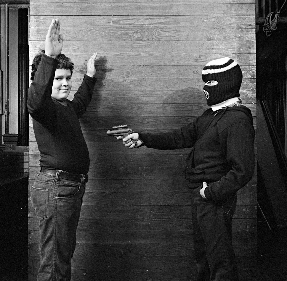 b96cbec65victim-and-mugger-at-a-halloween-party-21st-street-1980-jpg.jpeg