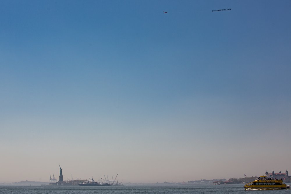 baa451c3a042817resistbanner-2-jpg.jpeg