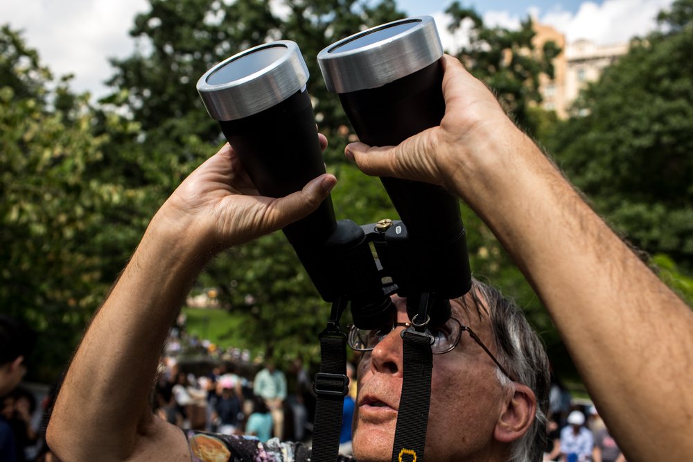 bb5b8c1d6082117solareclipseamnh-12-jpg.jpeg At the American Museum of Natural History (Scott Heins/Gothamist)