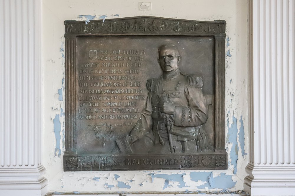 c3175f9d7saimokhtari-2295-jpg.jpeg Inside the South Battery Building.<br/>