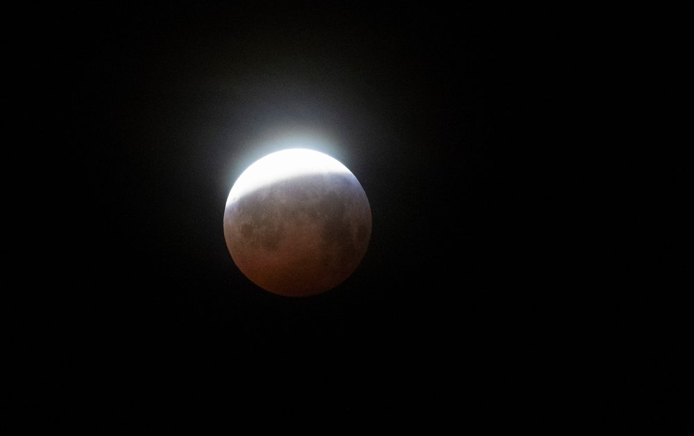c54e5df5dshutterstock_10069623d-jpg.jpeg Lunar eclipse at 00.58am EST viewed from Brompton Regis, Exmoor National Park, Somerset, England (Shutterstock)