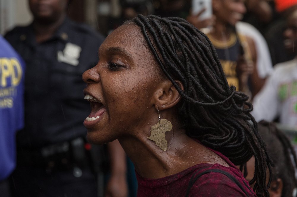 c6cd087ad20180807gothamist_nailsalonprotest-23-jpg.jpeg Protesters on Nostrand Avenue.<br>