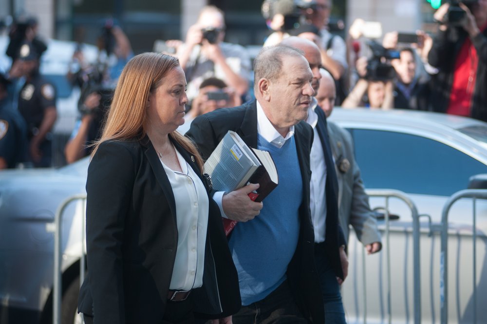 c759e6432052518_harvey_weinstein_jbn-2-jpg.jpeg Harvey Weinstein heads to the First Precinct<br>