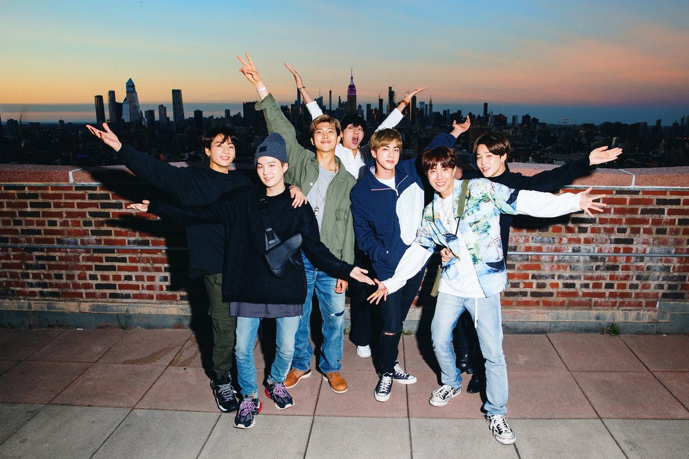 c81cef2afkatherinetyler_bts_2019-9930-jpg.jpeg (Kathering Tyler / iHeartRadio)