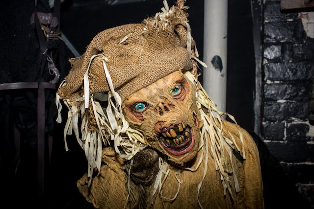 cafc0d0fa102717nypdhalloween-12-jpg.jpeg