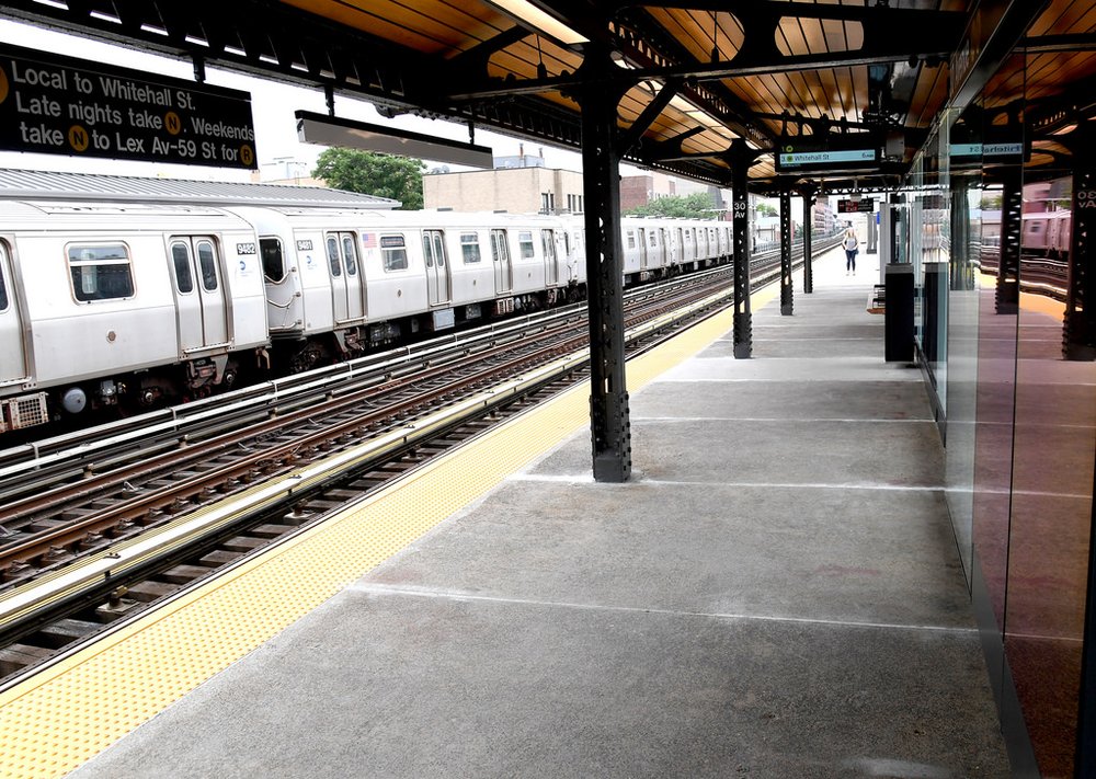d0735878b41146543480_d969c3e86e_b-jpg.jpeg The 36 Ave. station<br>(Marc A. Hermann / MTA New York City Transit)