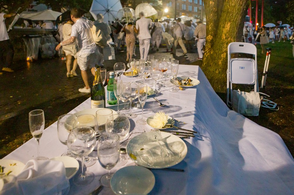 d7e8bf5a5dinnerenblanc-82-jpg.jpeg