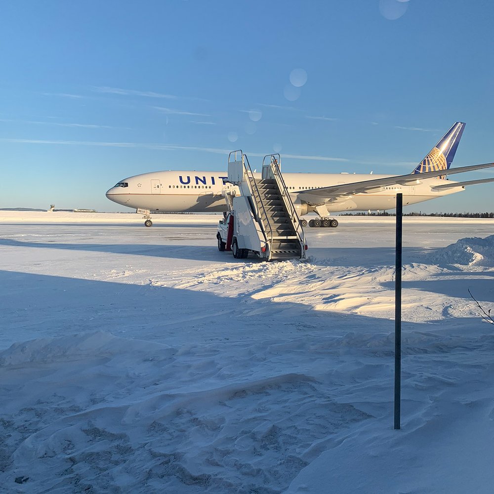 de5b3df2bgoosebay5-jpg.jpeg The plane<br>