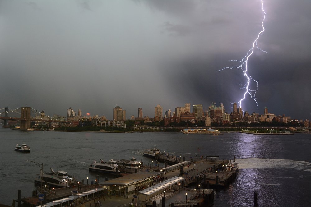 e1cf0c977lightning4-jpg.jpeg