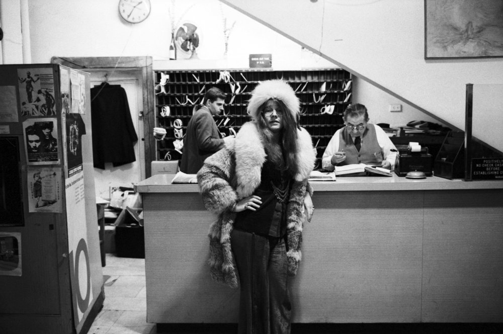 e49aa7f57gettyimages-146223999_master-jpg.jpeg Janis Joplin at The Chelsea Hotel (David Gahr/Getty Images)