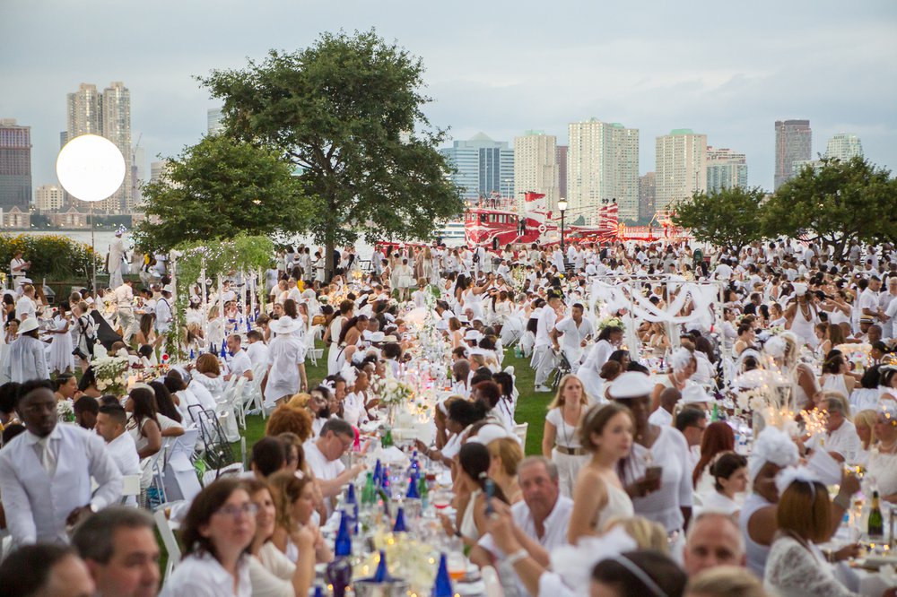 eb30ea25bdinnerenblanc-59-jpg.jpeg