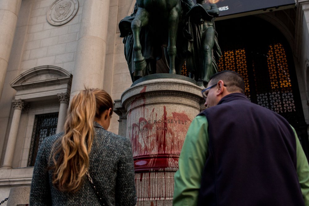 ebd2aca9f102617rooseveltpaintstatue-14-jpg.jpeg
