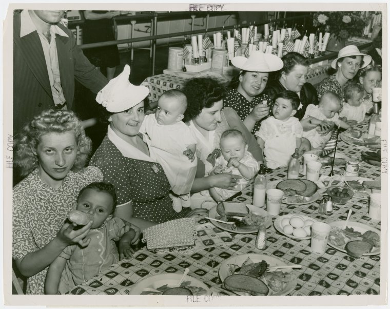 ee8bb27afnypl-digitalcollections-5e66b3e9-17a6-d471-e040-e00a180654d7-001-w-jpg.jpeg