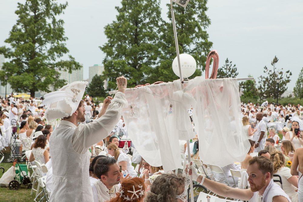ef790db94dinnerenblanc-2-jpg.jpeg