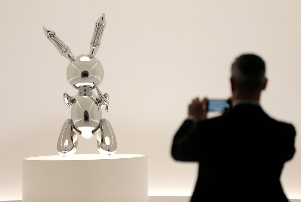 f18e37079shutterstock_10227515a-jpg.jpeg At a preview at Christie's (Seth Wenig/AP/Shutterstock)