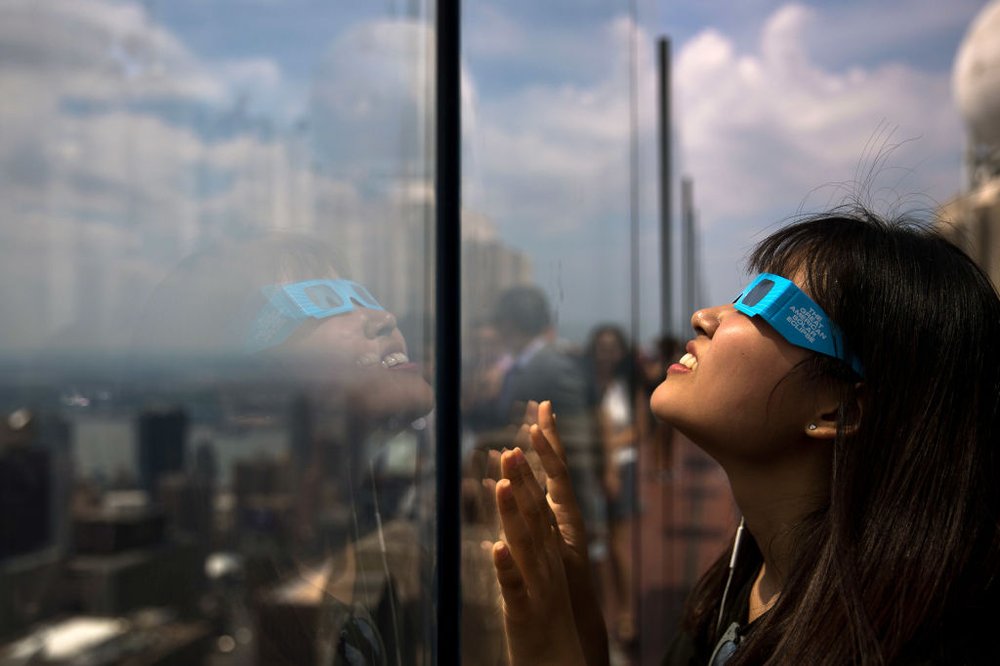 f25d8cab7gettyimages-836317782-jpg.jpeg At Top of the Rock at Rockefeller Center (Getty Images)