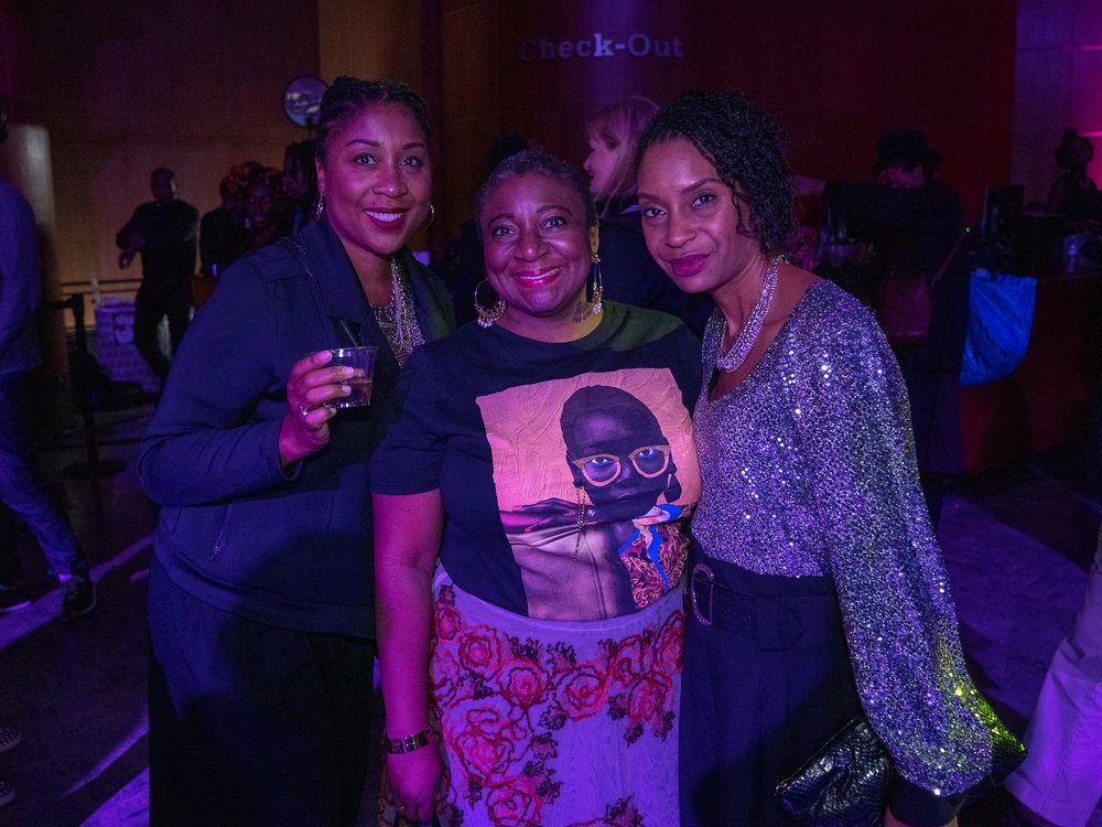 f2c425bdapeoplesball_alixpiorun-24-jpg.jpeg