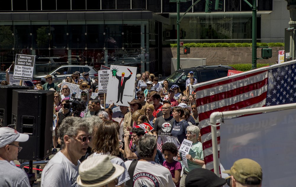 f33001931impeachtrumprally-34-jpg.jpeg