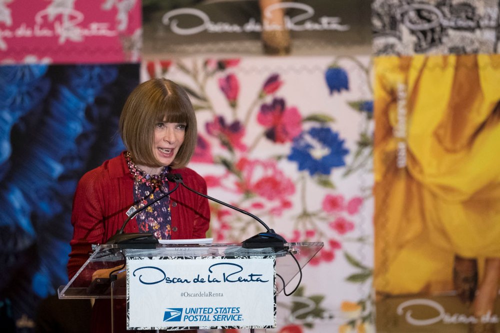 f3e901f7egettyimages-635658180-jpg.jpeg Wintour said she <a href="http://www.vogue.com/article/oscar-de-la-renta-stamps-for-sale-usps-forever">wasn't sure if de la Renta ever sent a letter</a><br>