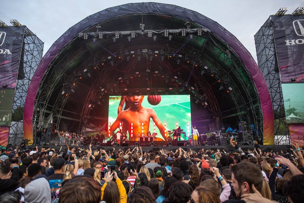 f8205f702govballsun-126-jpg.jpeg N.E.R.D.(br/>