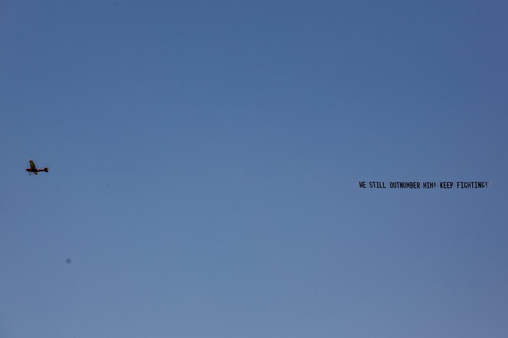 fdf2126e7042817resistbanner-jpg.jpeg