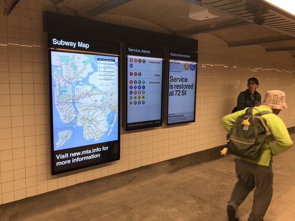 fefd5d203img_6874-jpg.jpeg LED maps and service alerts on the platform level too (Jen Chung / Gothamist)