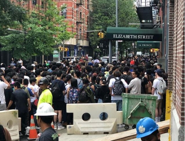 Hundreds of hypebeasts flooded an Adidas x AriZona Iced Tea pop-up and reportedly began rioting when they learned there wasn't enough stock to go around.