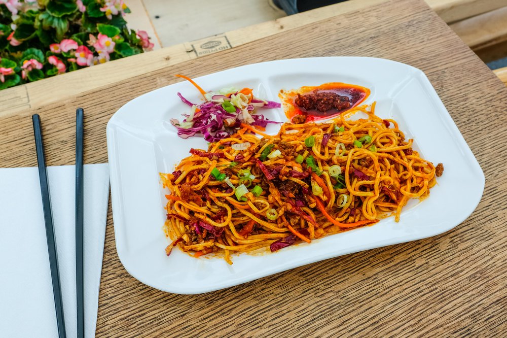 Cold Noodle with Beef ($12)