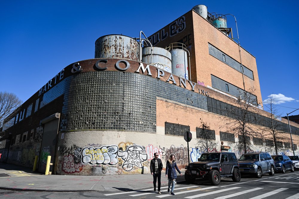 An exterior view of the former NuHart Plastic Manufacturing plant, a state-designated Superfund site in Greenpoint, Brooklyn, April 2022. The property was joined the state Superfund list in 2010 after potentially hazardous chemicals were discovered in the soil, left over from decades of plastic and vinyl production at the factory.