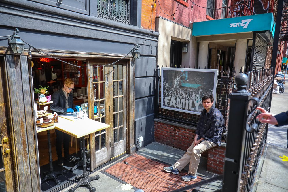 Distancing outside Abraco Espresso