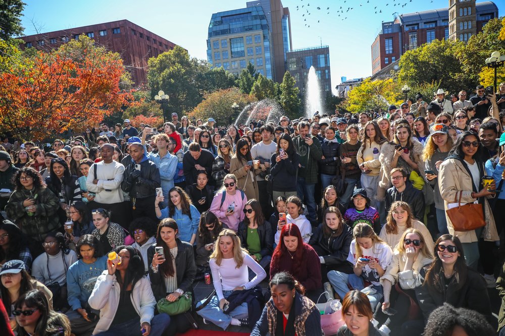 Washington Square Park before Parks and NYPD shut down the contest.