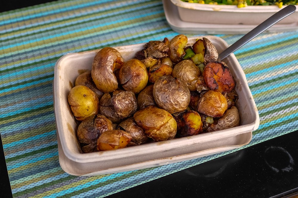 winner-22.jpg Roasted Butterball Potatoes cooked in chicken drippings ($8)