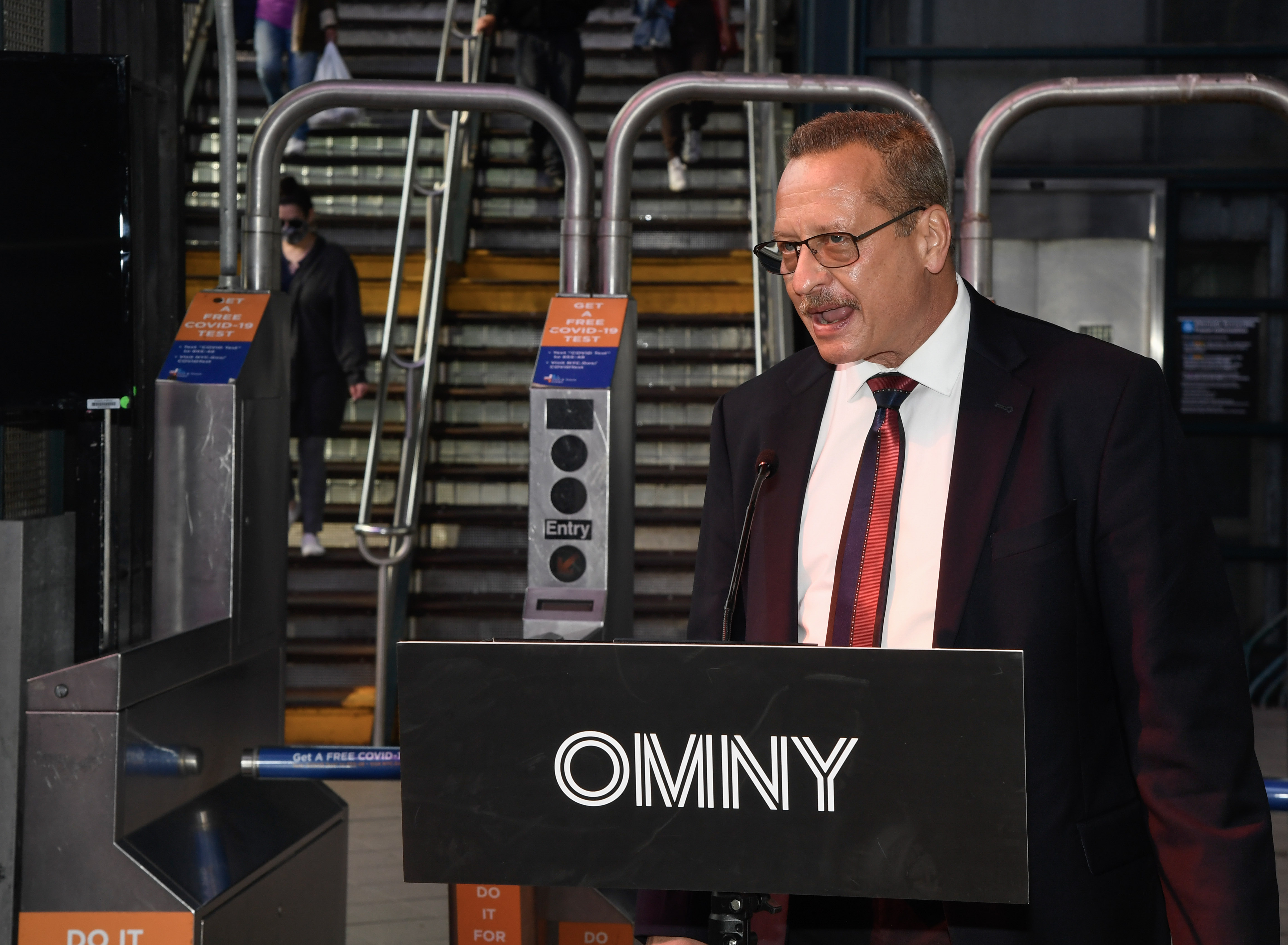 NYCs Fair Fares low-income transit discounts now available on OMNY cards