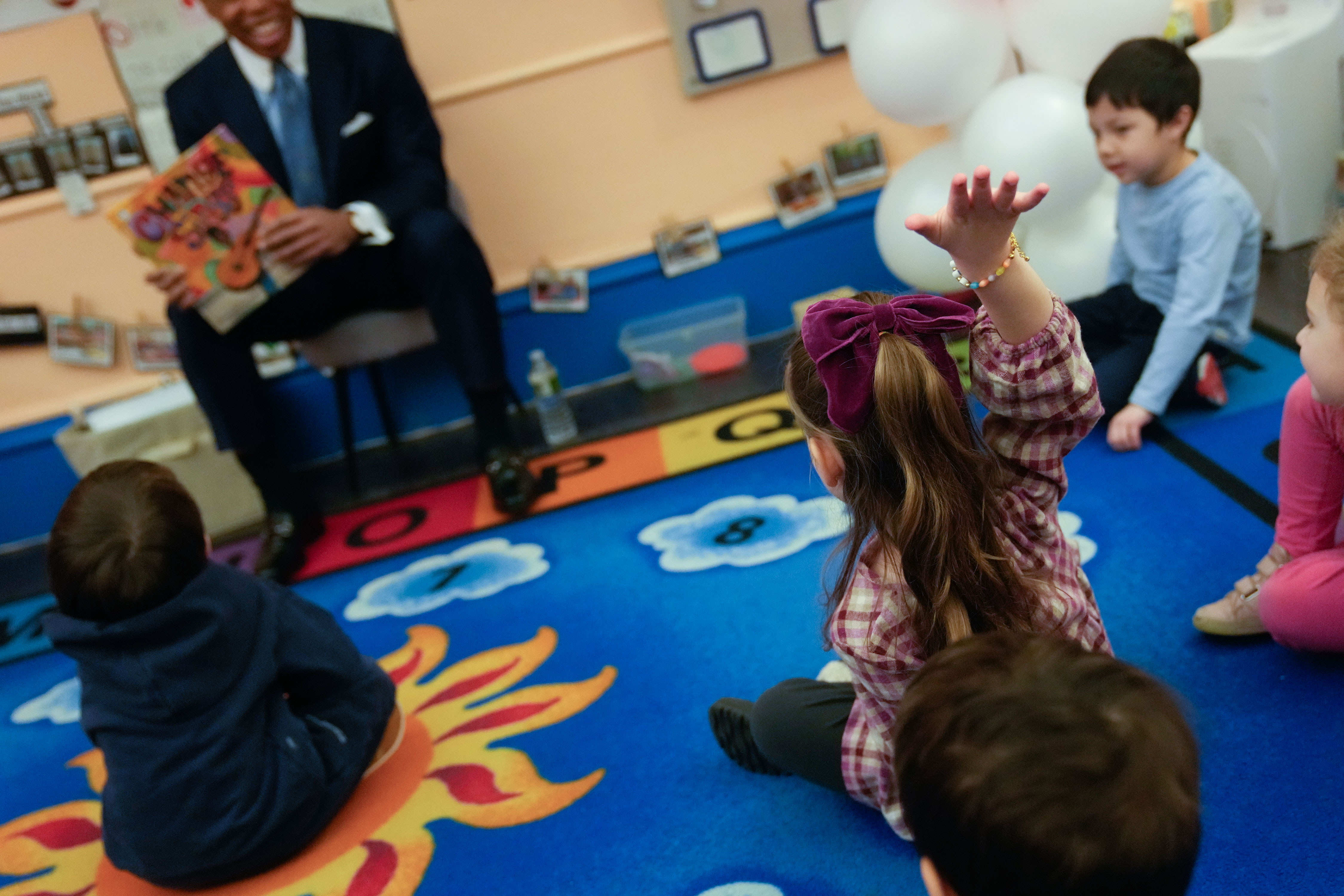 NYC teachers say Mayor Adams literacy overhaul requires more training, resources