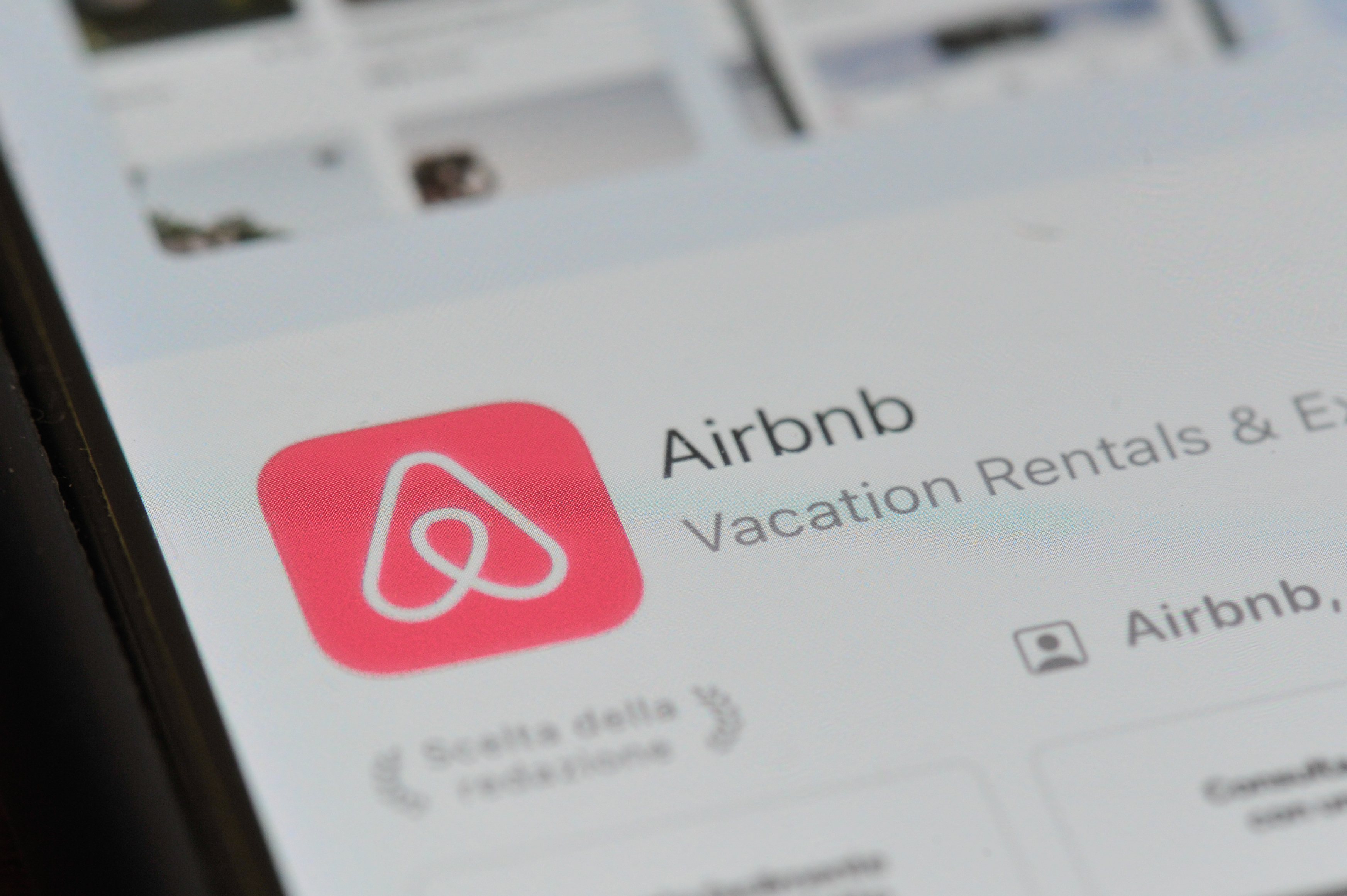 Mayors office steps up enforcement of illegal NYC Airbnb rentals