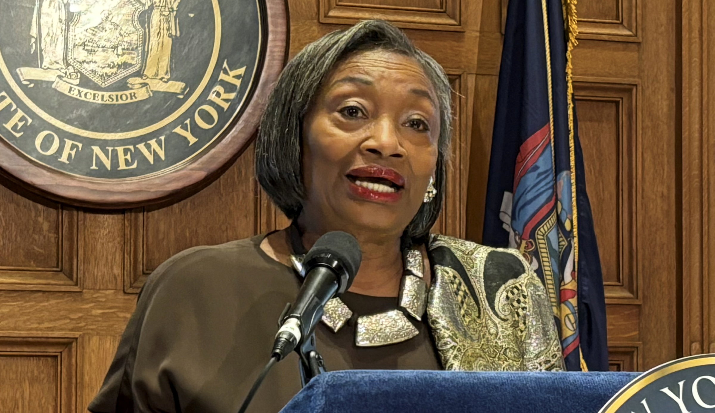 NY lawmakers to vote on medically assisted suicide bill