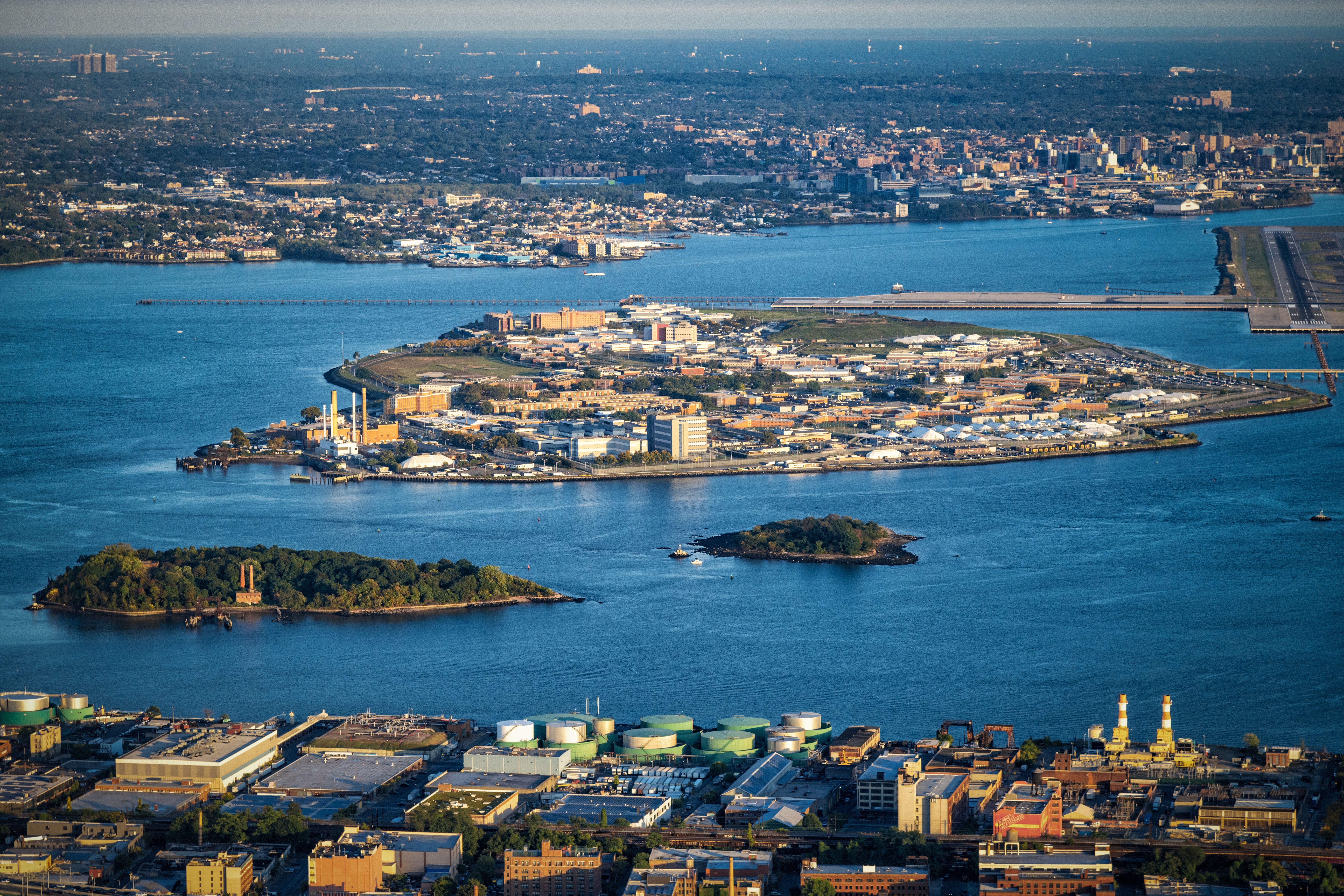 NYC jail workers arrested for fraud amid surge in injury payouts