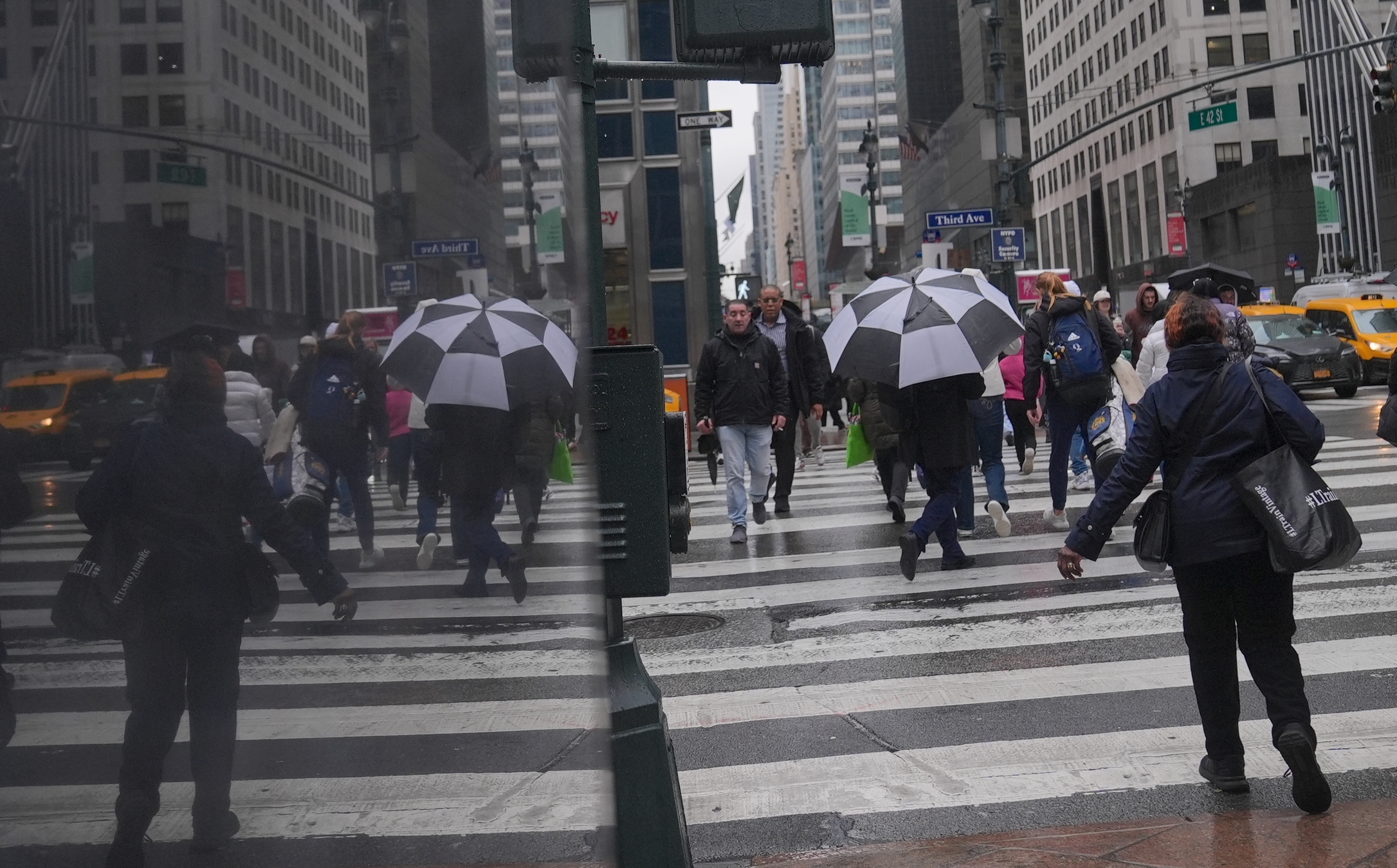 Rain will douse NYC metro through Tuesday: Weather forecast
