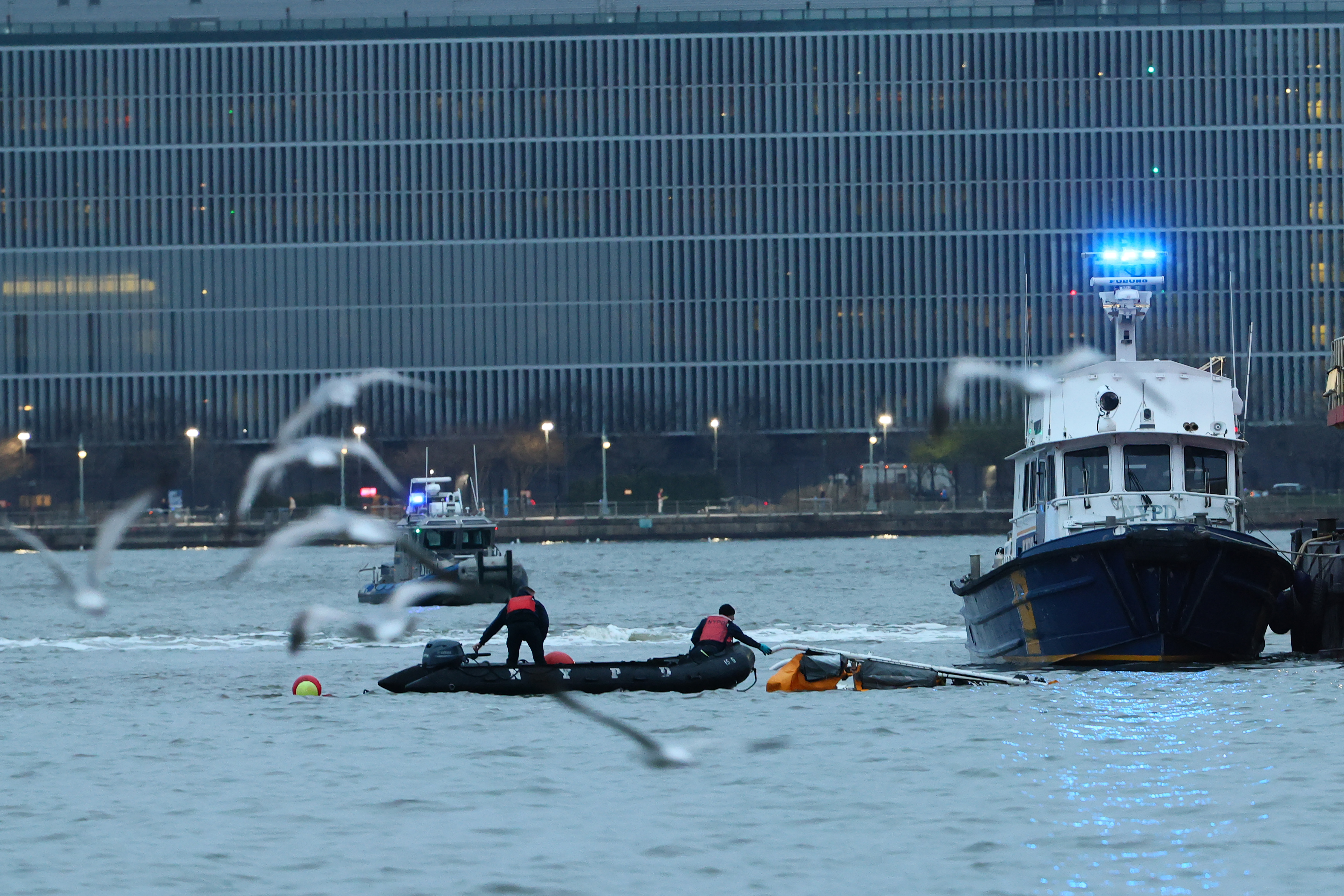 NYC sightseeing helicopter broke apart midair before deadly Hudson crash, feds say