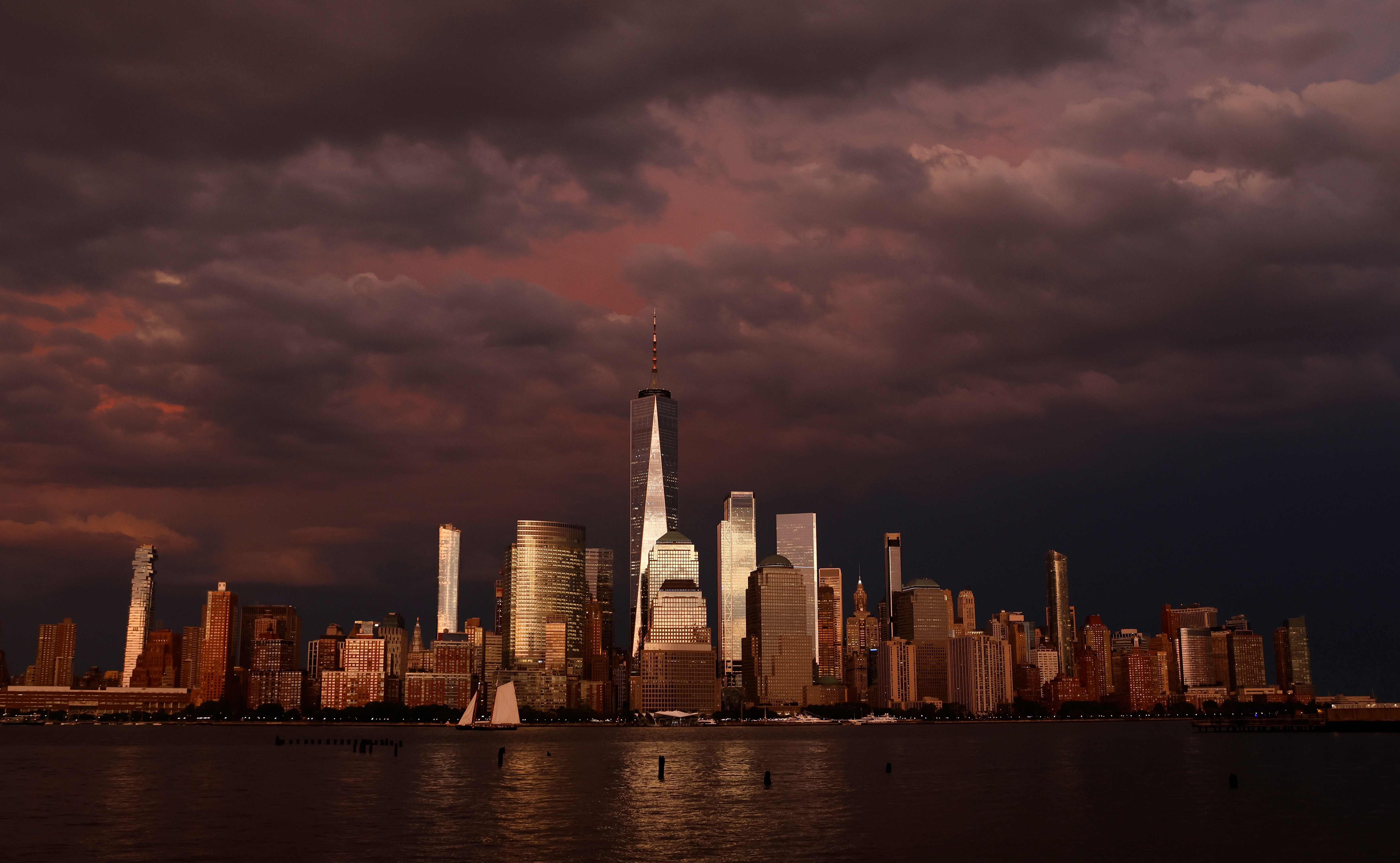 NYC is in for a muggy, wet week, meteorologists say