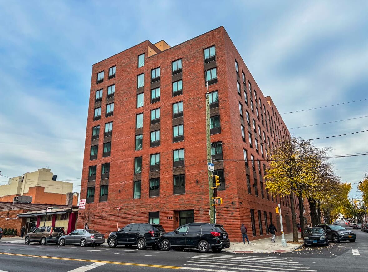 The eight-story building at 739 East Gun Hill Road  was supposed to add 134 units of much-needed housing to the Williamsbridge section of the Bronx, but before tenants moved in, the owner turned more than 90 apartments into temporary shelter units for homeless families.