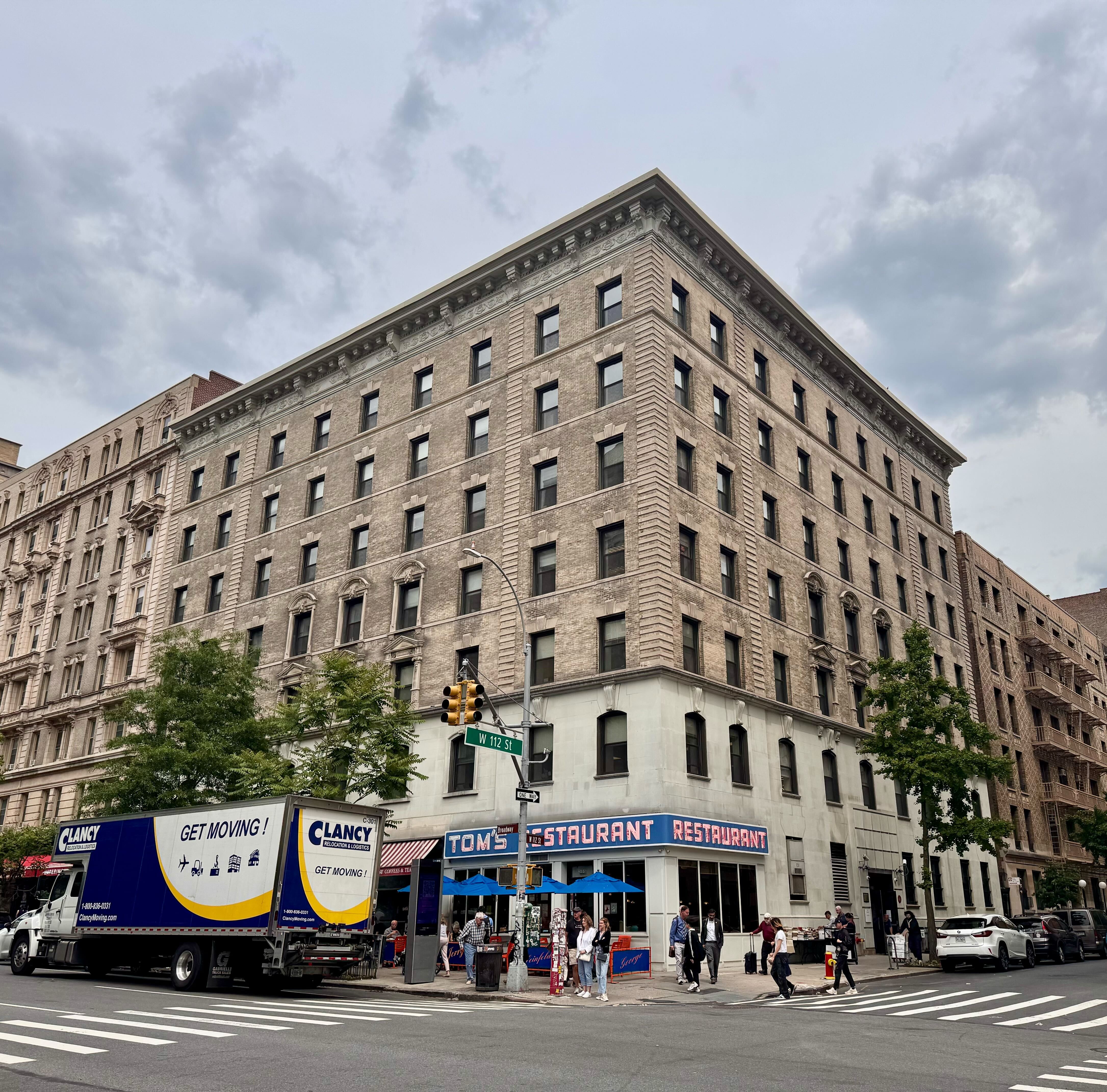 Columbias NASA climate lab, above Seinfeld diner, evicted by Trump