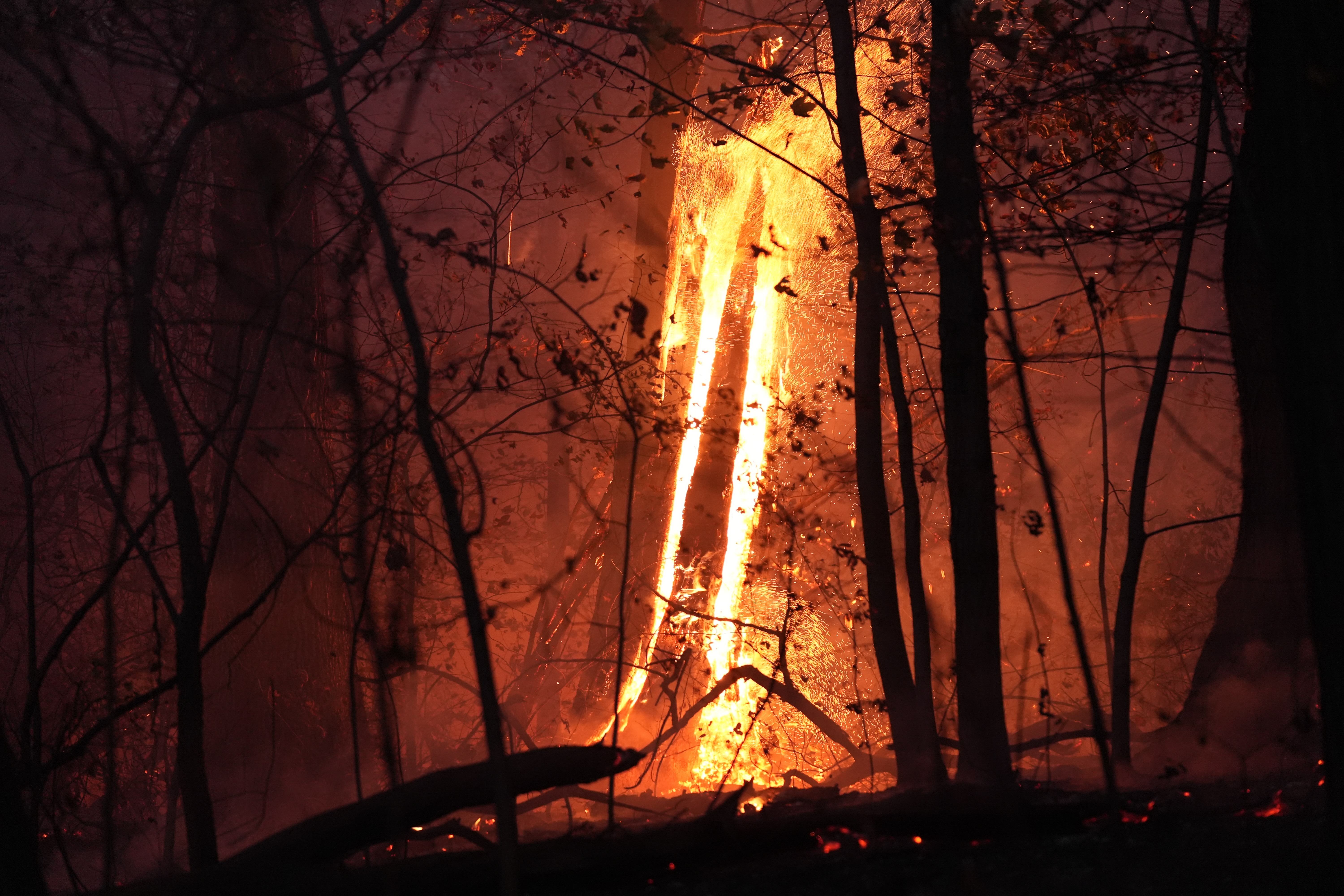 Red flag warning throughout NYC region as historic drought brings threat of more fire