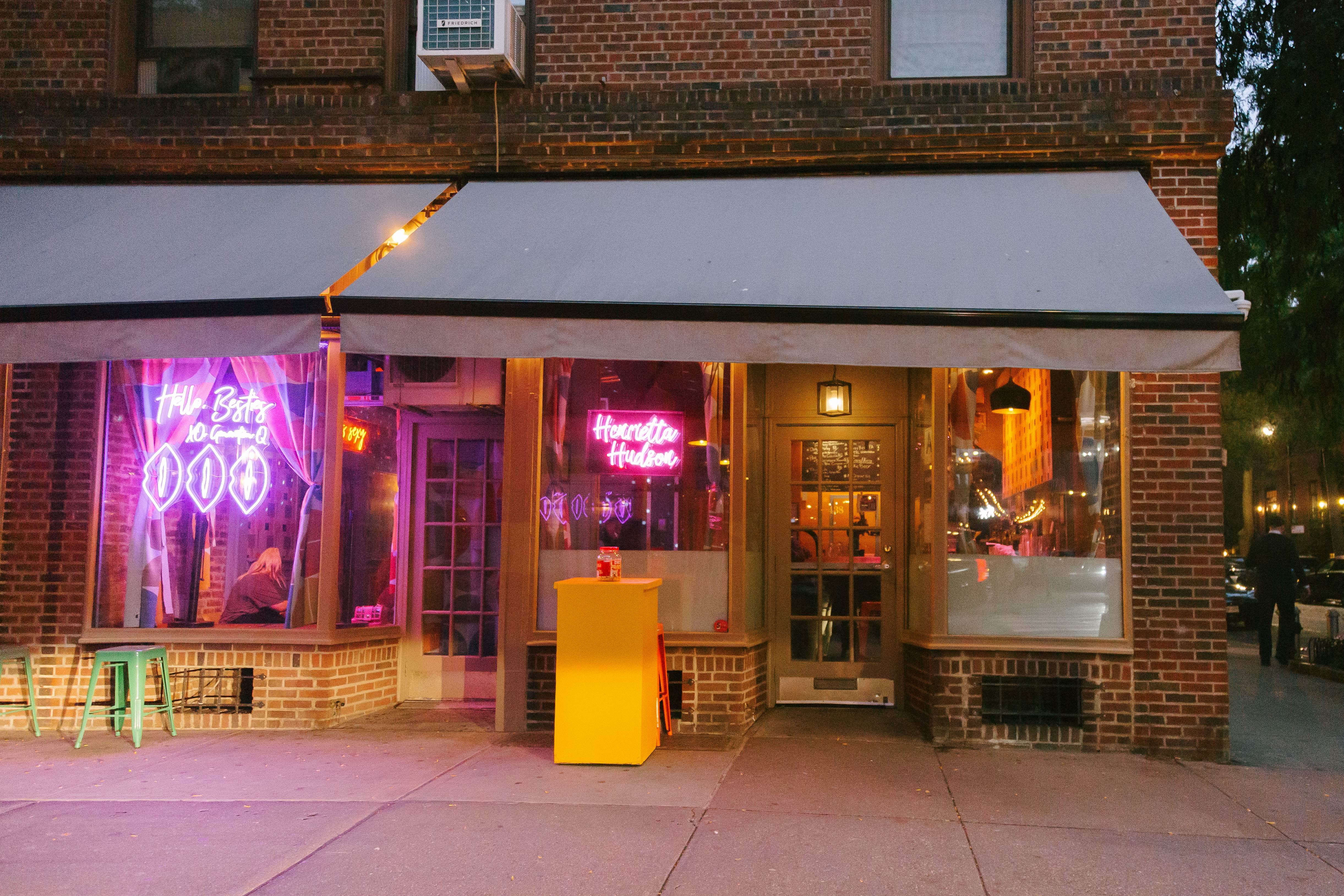 How the West Villages Henrietta Hudson thrives as other lesbian bars shutter