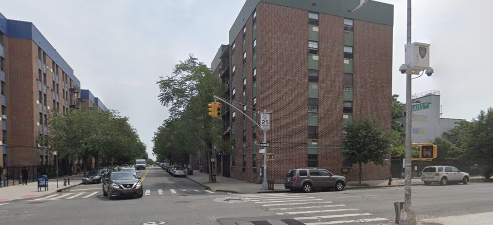 NYCHA employee charged with assault, endangerment after 3-car collision