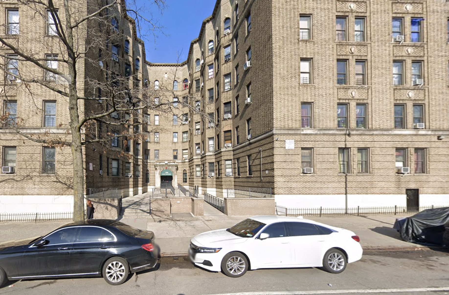 Florida woman scammed rent from NYCHA while living 1,000 miles away, prosecutors say