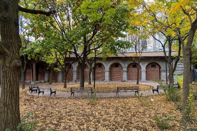 Public space reopens beneath Brooklyn Bridge, giving Chinatown a bit more room to breathe